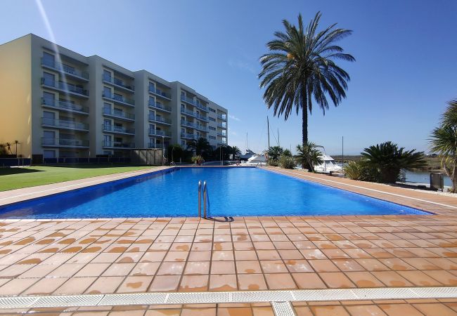 Apartamento en Rosas / Roses - 167- Apartamento con piscinas y preciosas vistas en Roses- Empurialola