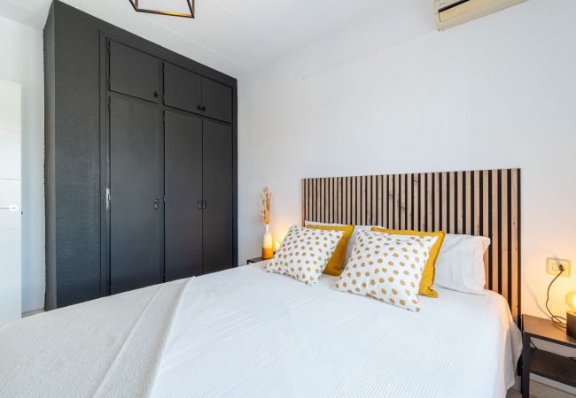 Maison à Empuriabrava - 150-Belle maison sur le  canal avec piscine et amarrage Empuriabrava-Empurialola