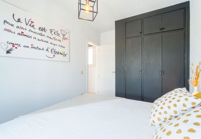 Maison à Empuriabrava - 150-Belle maison sur le  canal avec piscine et amarrage Empuriabrava-Empurialola