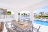 Maison à Empuriabrava - 150-Belle maison sur le  canal avec piscine et amarrage Empuriabrava-Empurialola