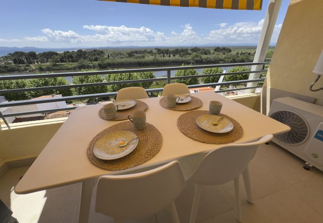 Appartement à Empuriabrava - 157- Appartement avec vues spectaculaires à Empuriabrava