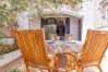 House in Empuriabrava - 151-Typical fisherman house with canal views, parking - free wifi