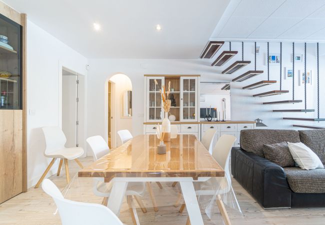 House in Empuriabrava - 150-Beautiful canal house with pool and mooring-Empuriabrava-Empurialola