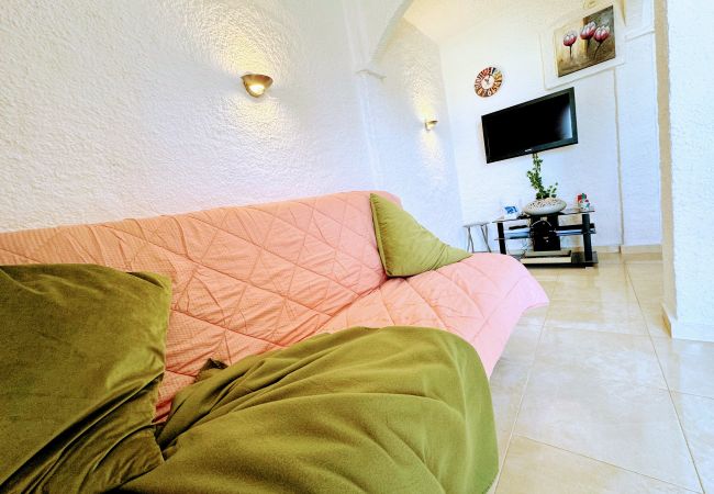 Apartment in Empuriabrava - Apartment located in the center of Empuriabrava