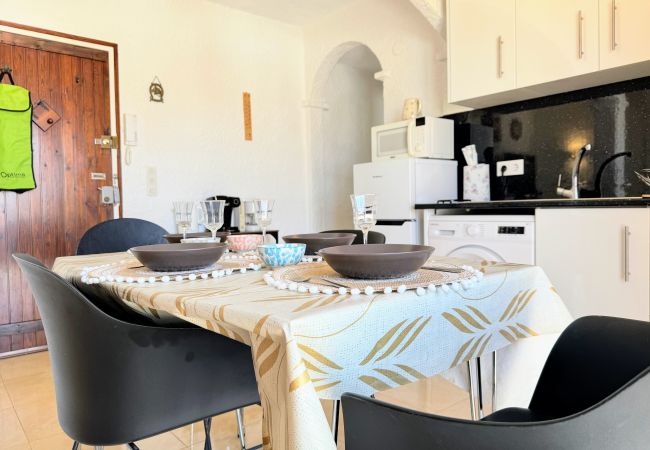 Apartment in Empuriabrava - Apartment located in the center of Empuriabrava