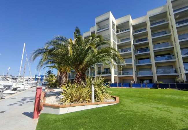 Apartment in Rosas / Roses - 167- Apartment with pools and beautiful views  Roses- Empurialola