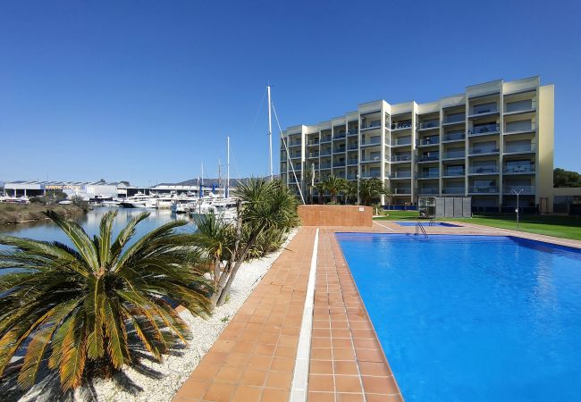 Apartment in Rosas / Roses - 167- Apartment with pools and beautiful views  Roses- Empurialola