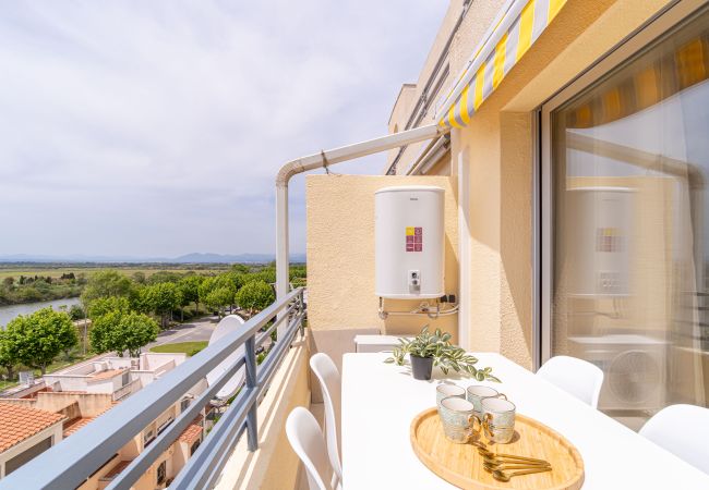 Apartment in Empuriabrava - 157- Apartment with spectacular views in Empuriabrava