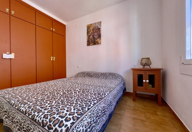 Ferienwohnung in Empuriabrava - 135-Wohnung 200 m vom Strand entfernt alles Komfort in 'Empuriabrava -Gratis-WLAN