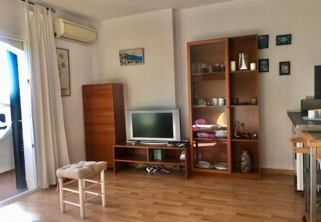 Ferienwohnung in Empuriabrava - 146-Apartment mit Kanalblick