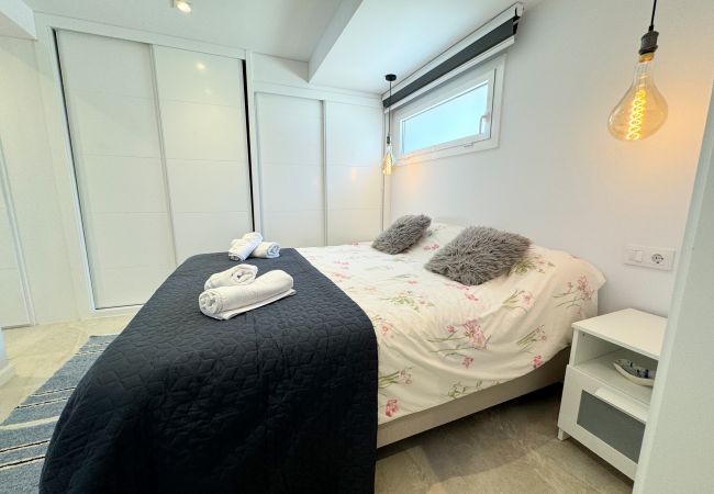 Ferienhaus in Empuriabrava - 150-Schönes Ferienhaus mit Pool und Liegeplatz Empuriabrava-Empurialola