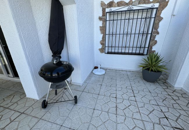Ferienhaus in Empuriabrava - 150-Schönes Ferienhaus mit Pool und Liegeplatz Empuriabrava-Empurialola