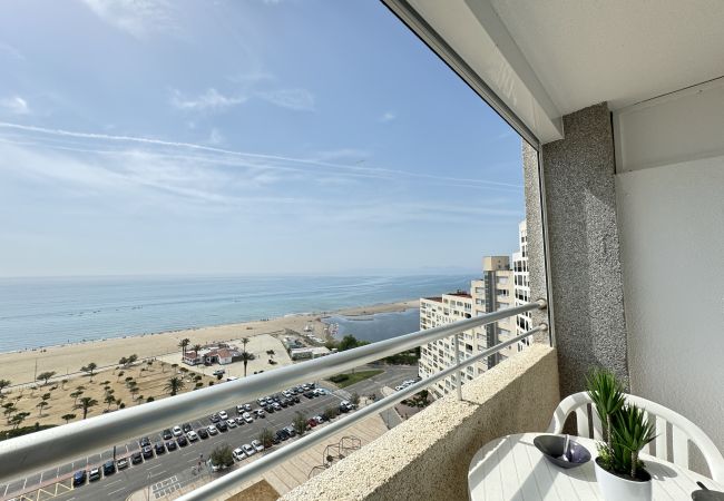 Ferienwohnung in Empuriabrava - 130- Apartment mit Meerblick in Empuriabrava