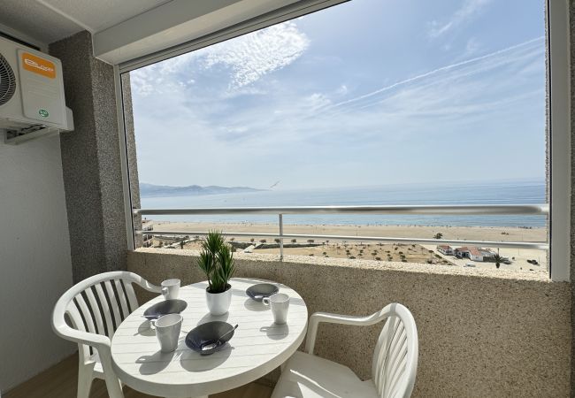 Ferienwohnung in Empuriabrava - 130- Apartment mit Meerblick in Empuriabrava