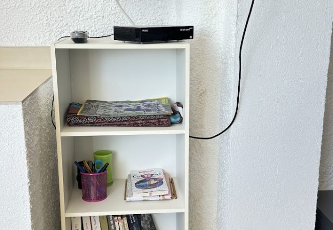 Ferienwohnung in Empuriabrava - 160- Apartment mit schöner Aussicht auf den Fluss und die Berge