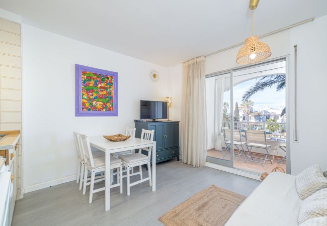 Ferienwohnung in Empuriabrava - 167-Apartment mit Blick auf Puerto Empurialola