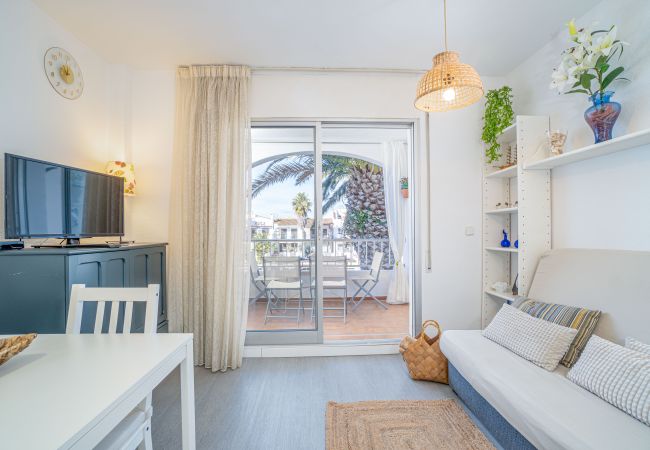 Ferienwohnung in Empuriabrava - 167-Apartment mit Blick auf Puerto Empurialola