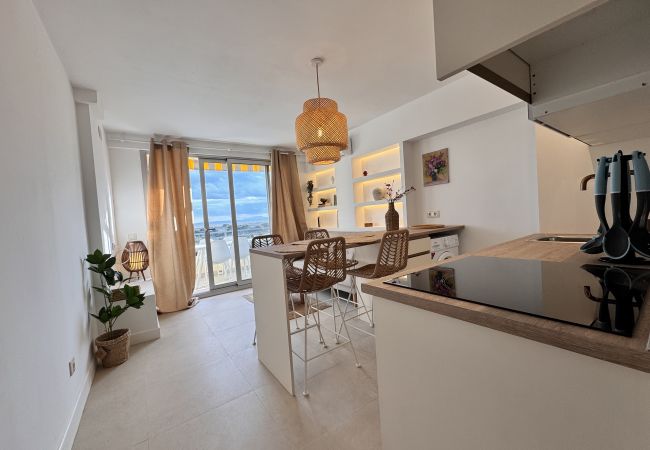 Ferienwohnung in Empuriabrava - a157- Wohnung mit spektakulärer Aussicht in Empuriabrava