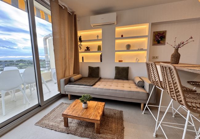 Ferienwohnung in Empuriabrava - a157- Wohnung mit spektakulärer Aussicht in Empuriabrava