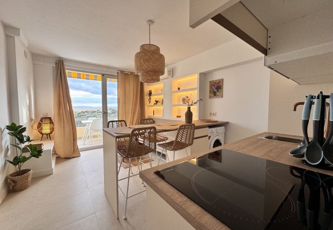 Ferienwohnung in Empuriabrava - a157- Wohnung mit spektakulärer Aussicht in Empuriabrava